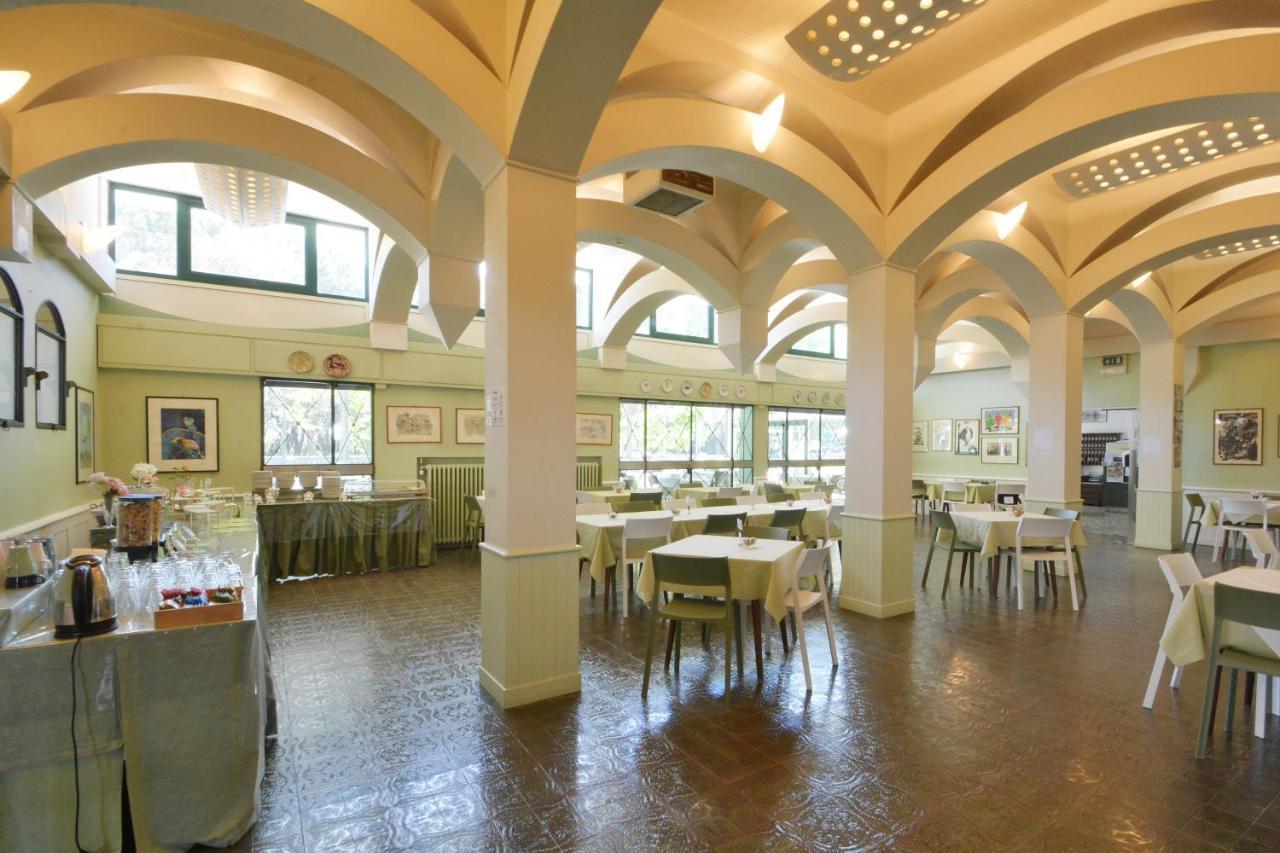 Hotel Maddalena Marina di Ravenna Esterno foto
