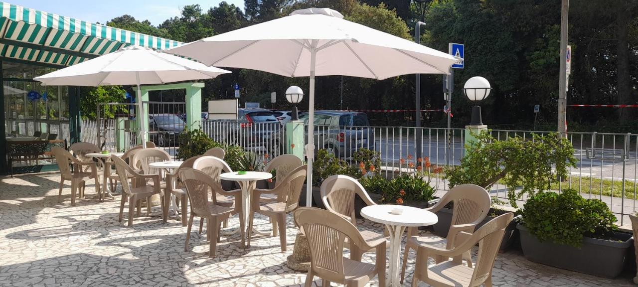 Hotel Maddalena Marina di Ravenna Esterno foto